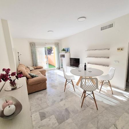 Golf & Resort Apartment In La Reserva De Марбелья Экстерьер фото